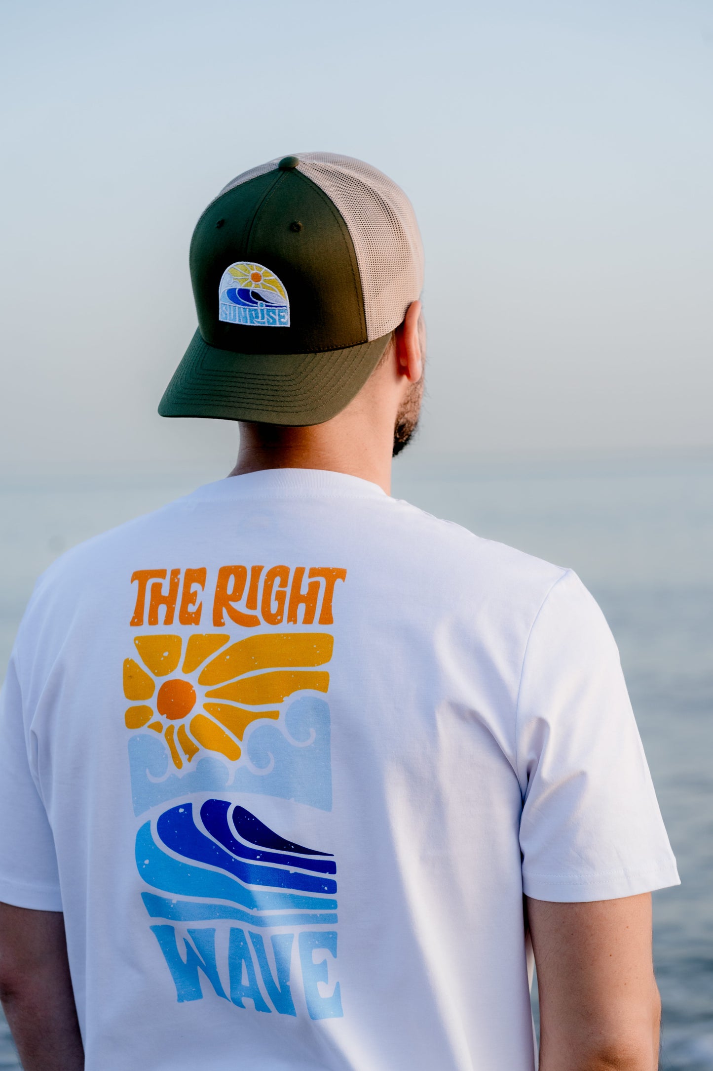 T-shirt - The Right Wave